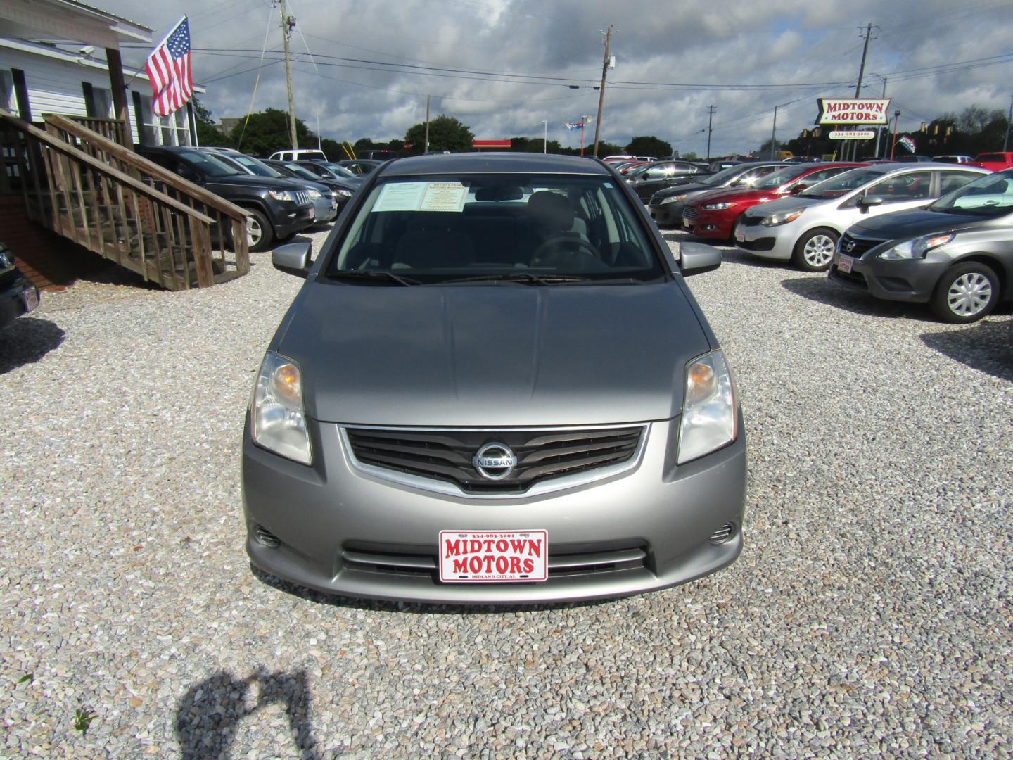 2012 Silver /Gray Nissan Sentra 2.0 (3N1AB6AP9CL) with an 2.0L L4 DOHC 16V engine, Automatic transmission, located at 15016 S Hwy 231, Midland City, AL, 36350, (334) 983-3001, 31.306210, -85.495277 - Photo#1